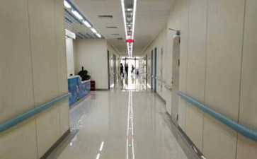 2026年安宁市产妇脐带脱垂生死时速：5分钟紧急救治母子平安纪实